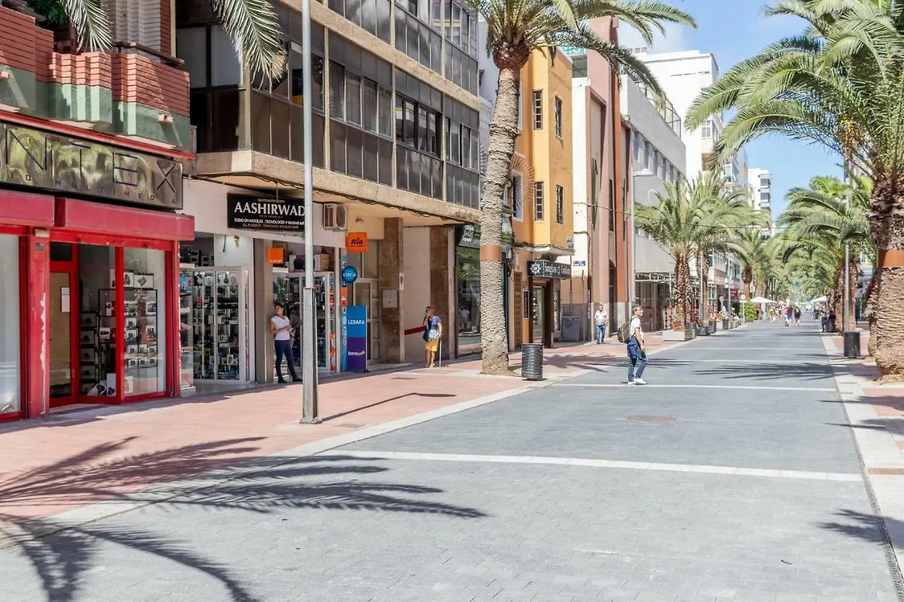 Апартаменты Flatguest Santa Catalina + Beach + Central + Wifi Лас-Пальмас-де-Гран-Канария