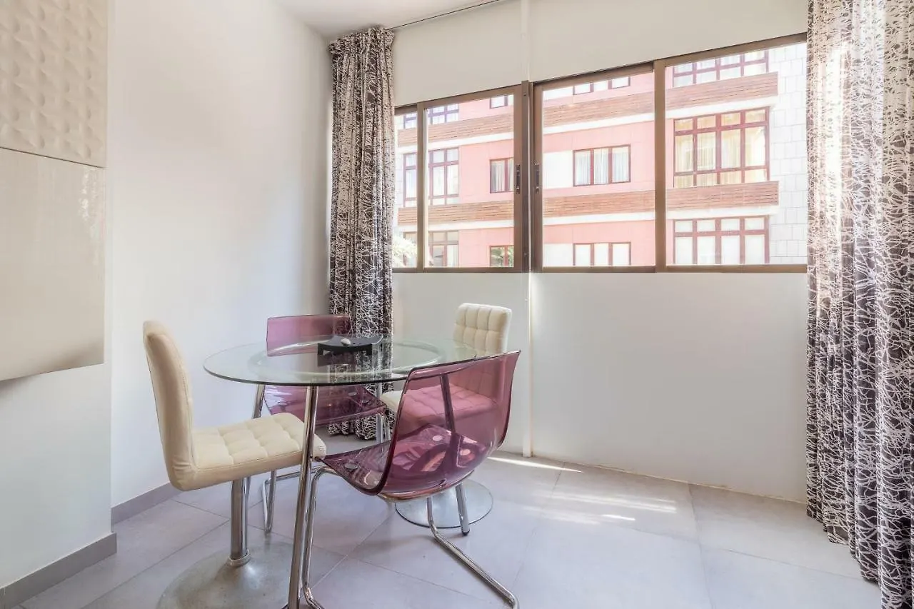 Flatguest Santa Catalina + Beach + Central + Wifi Apartment Las Palmas de Gran Canaria
